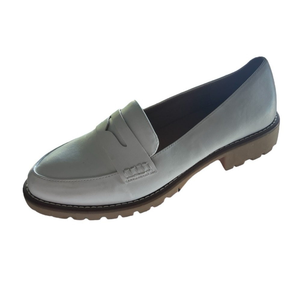 Dolce Vita Women's Carley Loafer - Picture 3 of 6